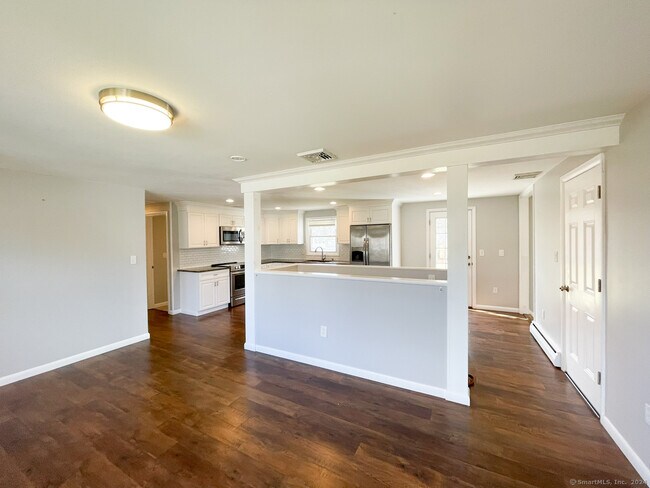 Building Photo - 27 Tennessee Ave