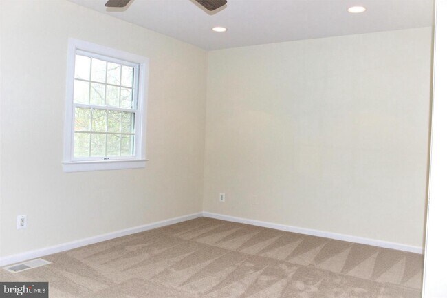 Foto del edificio - 14809 Hatfield Square