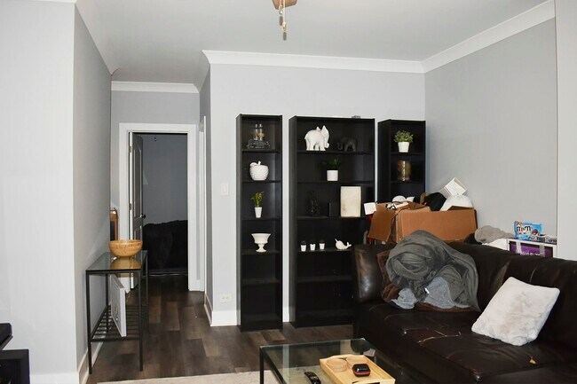 Foto del edificio - 1417 W Hutchinson St