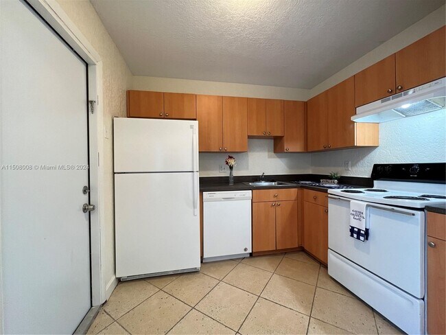Foto del edificio - 4815 NW 9th Dr