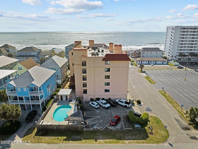 Foto del edificio - 1518 Lake Park Blvd S