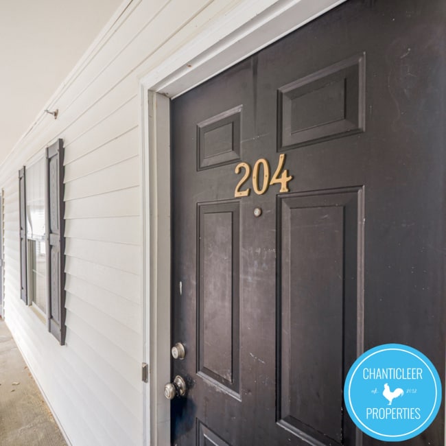 Building Photo - 1851 Trailwood Heights Ln