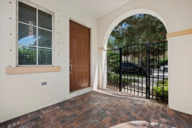 Building Photo - 35 Stoney Dr