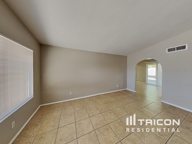 Foto del edificio - 2114 W Knox Road Chandler AZ