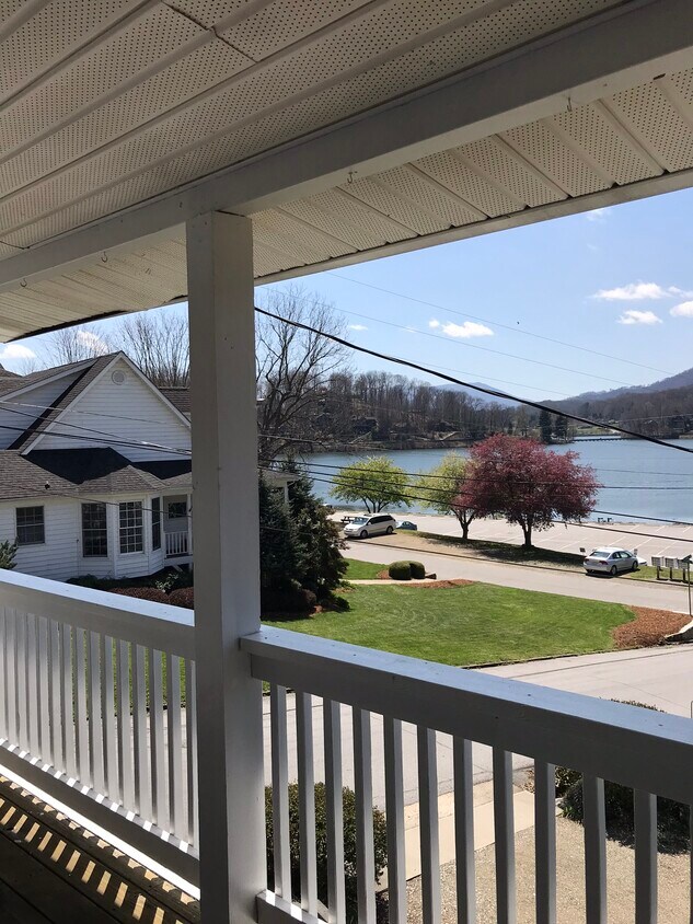 60 Sequoia Dr, Lake Junaluska, NC 28745 House Rental in Lake