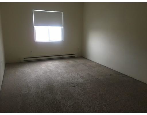 Foto del edificio - 71 Pond St