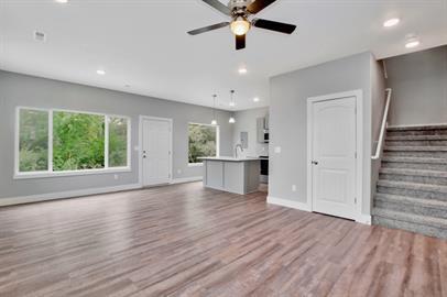 Foto del edificio - 4775 E 45th St N