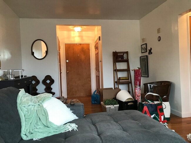 Building Photo - 76 Euston Rd