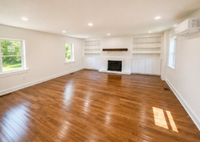 Foto del edificio - Beautiful 4 bed / 2 bath Country Home