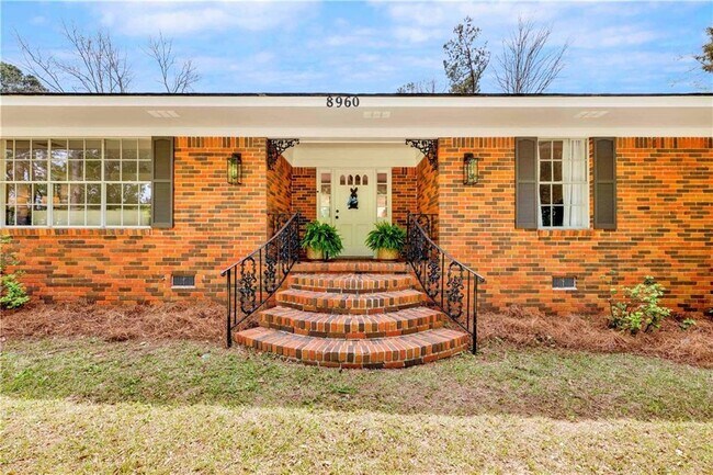 Building Photo - 8960 Morphy Ave