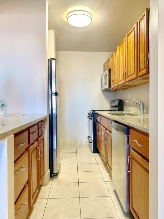 Building Photo - 3 bedroom in New York NY 10007