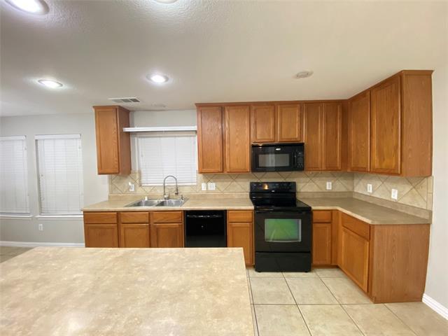 Building Photo - 10608 Colfax Dr