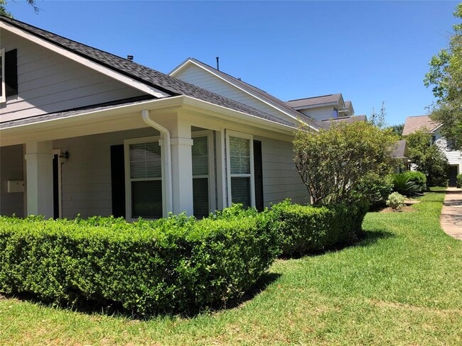 Building Photo - 3946 Town Park Ln