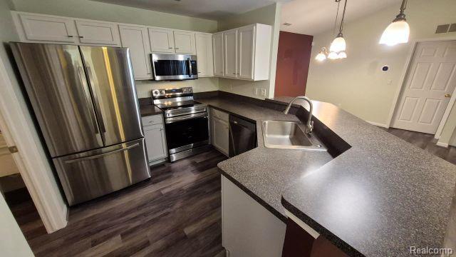 Building Photo - 5203 Chesapeake Cir