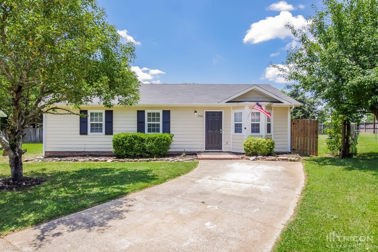 2500 Justin Ct, Monroe, NC 28110 House Rental in Monroe, NC