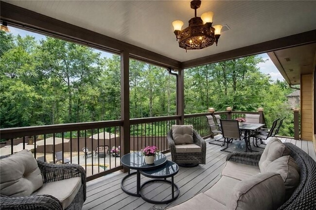 Foto del edificio - 2408 Winter Garden Pl