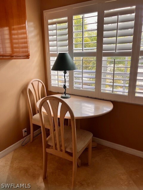 Foto del edificio - 28080 Cavendish Ct