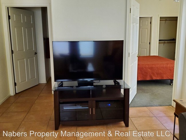 Building Photo - 1 br, 2 bath  - 16545 Gunsight #102A