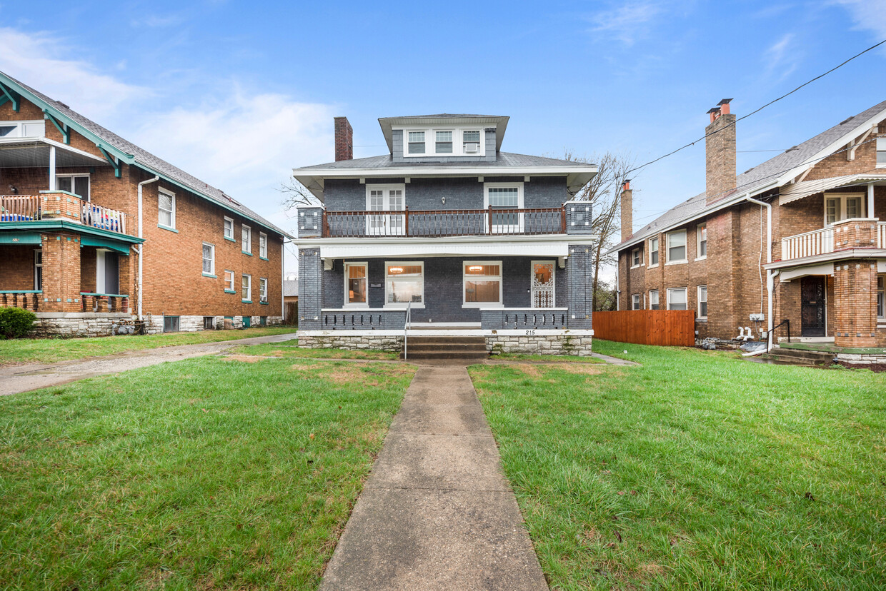 Front door and windows - 215 E Mitchell Ave