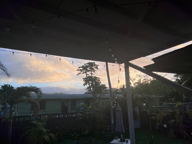 Foto del edificio - 324B Kalama St