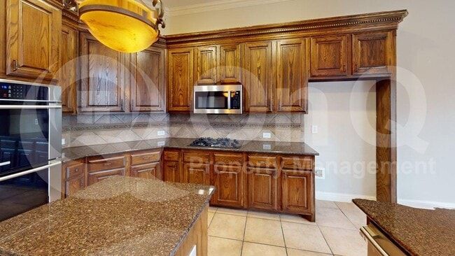 Building Photo - 429 Whisperfield Dr