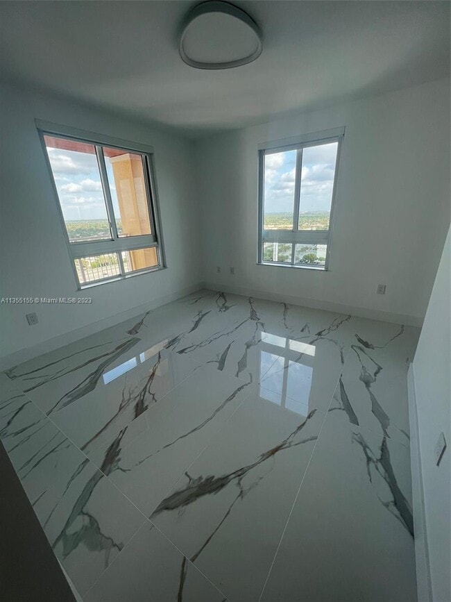 Building Photo - 7350 SW 89th St