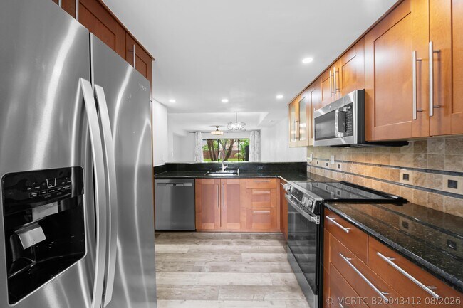 Foto del edificio - 4221 SW 71st Ter