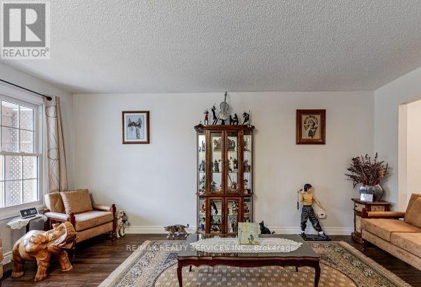 Photo du bâtiment - 410 Sunset Blvd