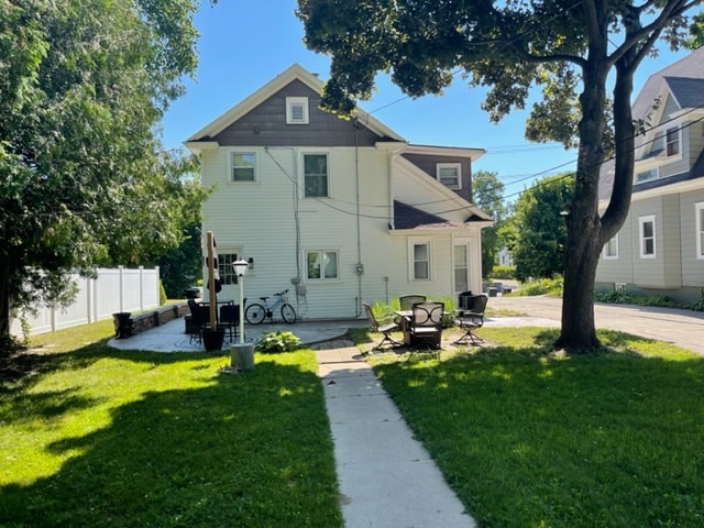 Building Photo - 2122 N 7th St