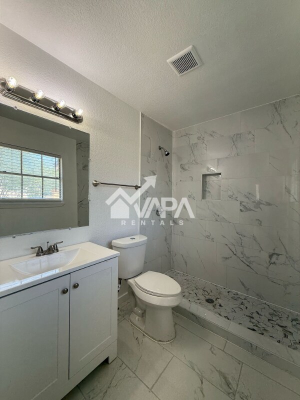 Foto del edificio - 7126 Pineville Rd