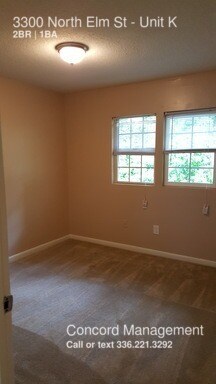 Foto del edificio - 3300 N Elm St