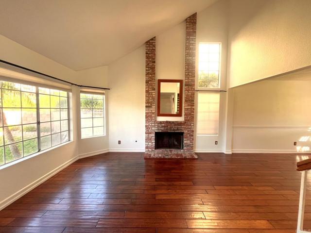 Building Photo - 1446 Westmore Pl