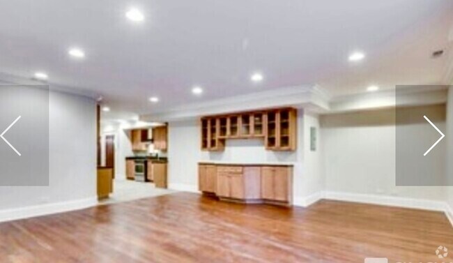 Building Photo - 1429 N Sedgwick St