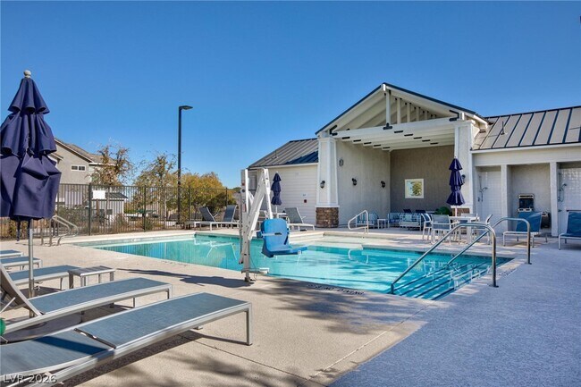 Foto del edificio - 544 Mossy Cup St