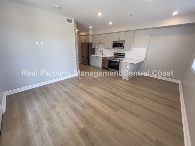 Foto del edificio - AVAILABLE SEPTEMBER - Nice Home in San Lui...