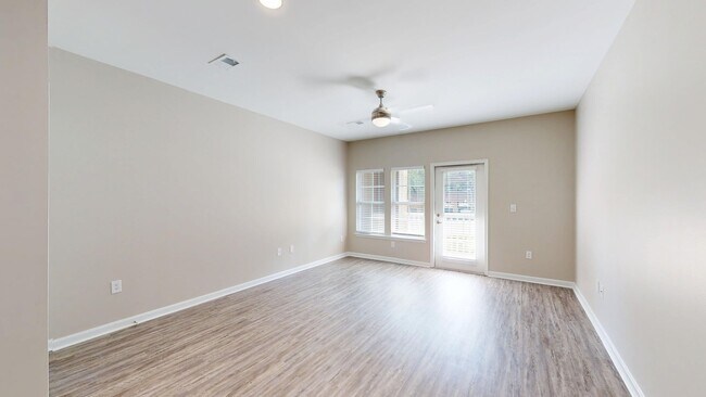 Interior Photo - The Quarters at Towson Town Center