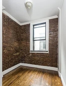 Building Photo - 219 E 23rd St