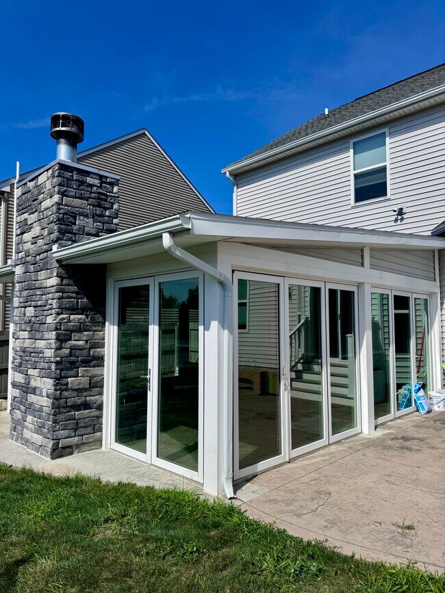 Foto del edificio - 1432 Muirwood Dr