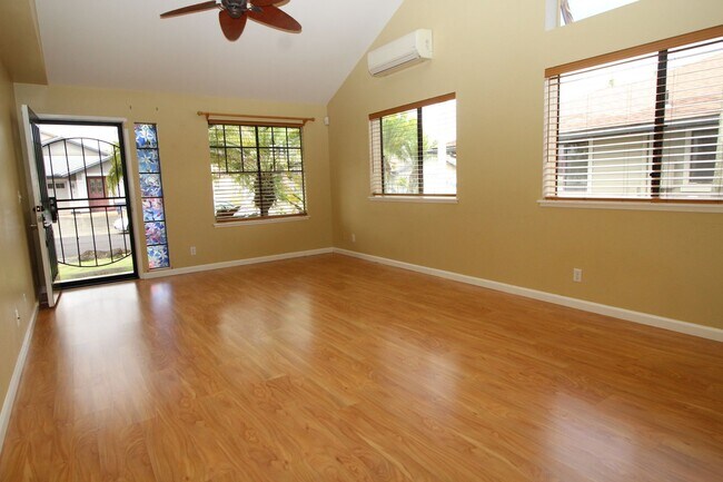 Foto del edificio - Beautiful Mililani Mauka Home! Over 2,000 s.f.!