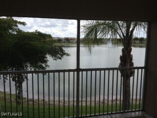 Foto del edificio - 6448 Huntington Lakes Cir