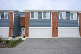 Building Photo - 1057 Gillespie Ln