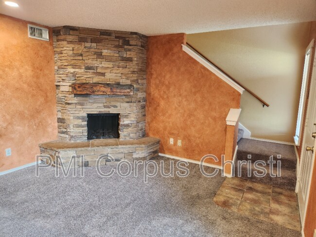 Foto del edificio - 6702 Everhart Rd