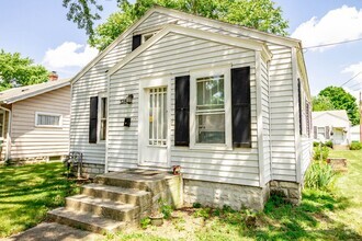 Building Photo - 328 S Talley Ave