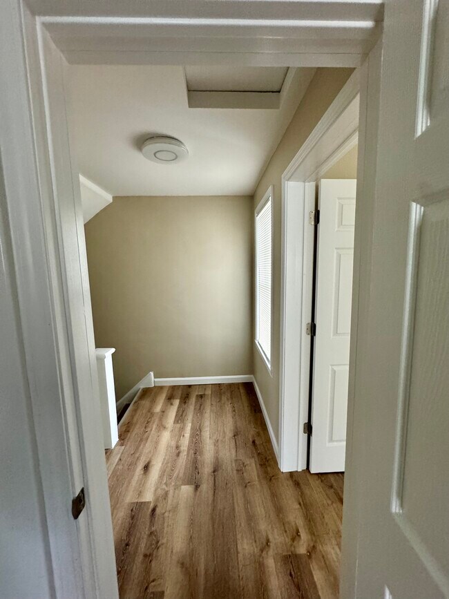 Foto del edificio - 381 Jefferson St