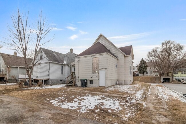 Building Photo - 2321 N 45th St