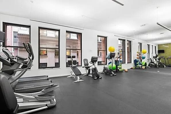 Foto principal - 56 Pine St