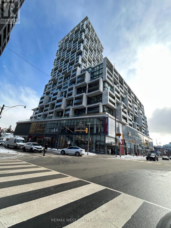 Photo du bâtiment - 8 Hillsdale Ave E