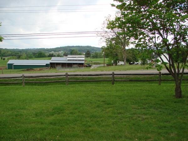 Foto del edificio - 6924 E Emory Rd