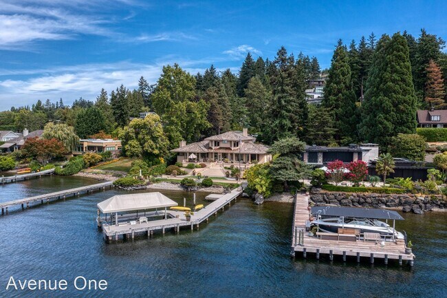 Foto del edificio - 4 br, 4.5 bath House - 3261 67th Ave. SE