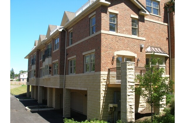 Building Photo - 21 N Herbert Rd